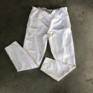 Athleta Contender Laser Cut 7/8 Tight Sz M